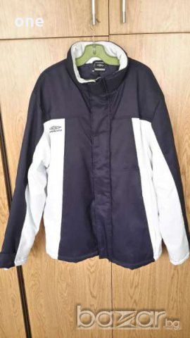 Чисто ново оригинално Umbro яке →
		Обява 19169180