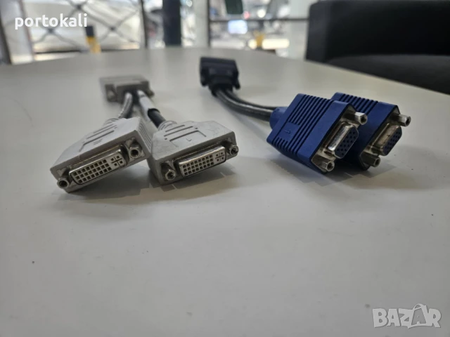 Кабел Преход адаптер DMS-59 to Dual DVI DMS-59 to Dual VGA