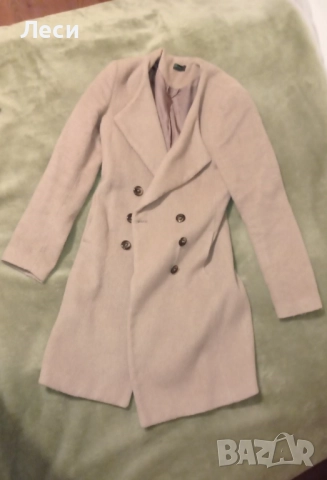 Палто Benetton с вълна →
		Обява 51925208