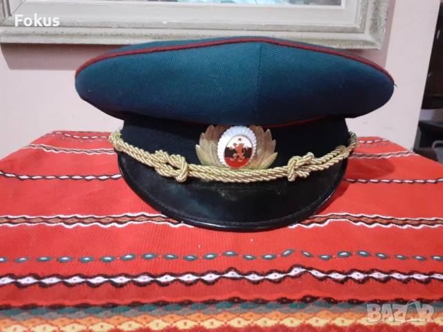 Стара военна парадна фуражка БНА Соц униформа
                

                гр. Стара Загора, Аязмото
                вчера

                                                            69 лв 
                        35,28 €