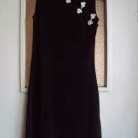 Много интересна  малка черна рокля, снимка 1 - Рокли - 21649710