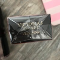 Парфюм - Bombshell by Victoria’s Secret -Оригиналeн, снимка 6 - Романтични подаръци - 25863949