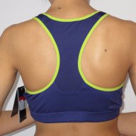 Nike shape bra wlarge swoosh , снимка 3 - Корсети, бюстиета, топове - 17538873