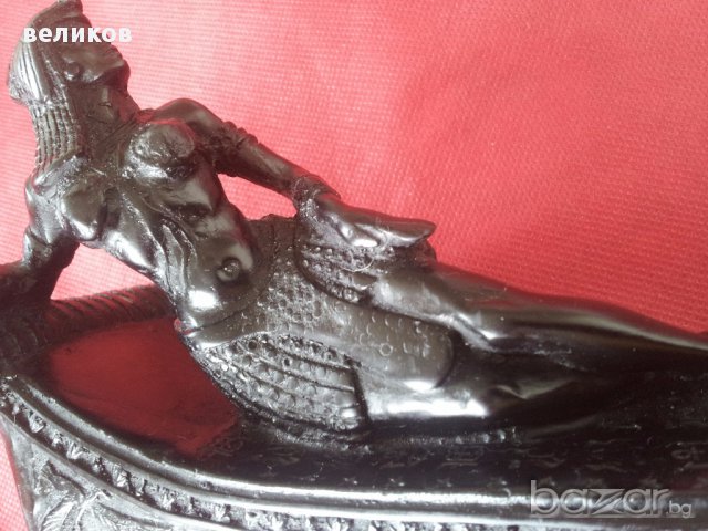 изящна статуетка Египет 