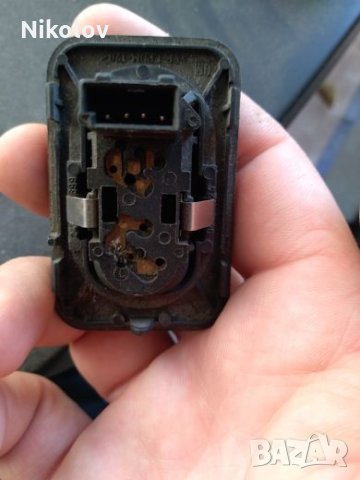 Копче за Ел. Стъкла предно дясно за Опел корса Ц, Мерива, Комбо , снимка 2 - Аксесоари и консумативи - 24881773