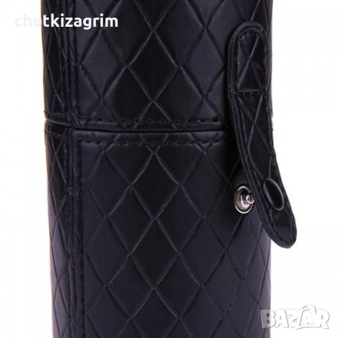 Голям кожен цилиндричен калъф за съхранение на Вашите четки за грим! , снимка 2 - Декоративна козметика - 24432894