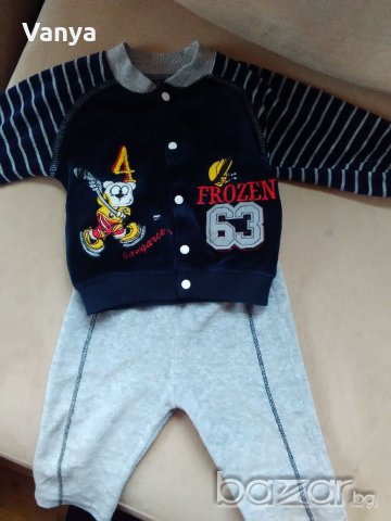 Плюшен комплект за момче 6-9 месеца