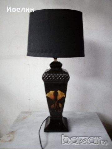 стара нощна лампа от порцелан
