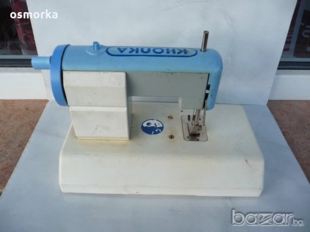 Колекционерска шевна машина Кнопка детска, снимка 3 - Колекции - 19612675