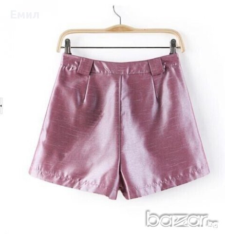 Дамски къси панталони, снимка 1 - Къси панталони и бермуди - 14212373