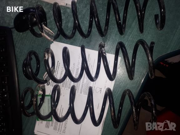 Задни ПРУЖИНИ ЗА РЕНО МЕГАН 2003- 2008