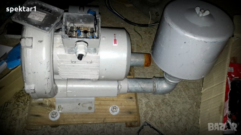 монофазна вакум помпа, снимка 1