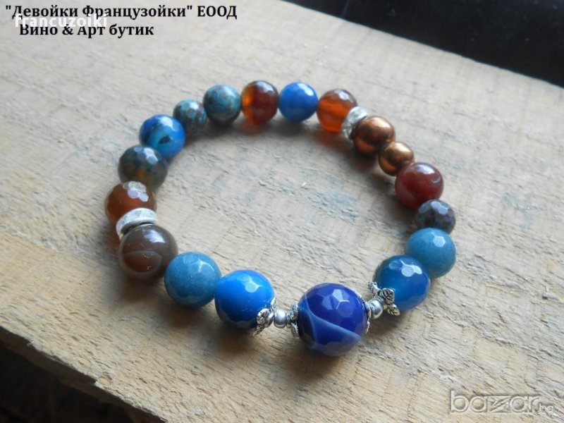 ГРИВНА ОТ ЕСТЕСТВЕНИ КАМЪНИ "СИНЬО ВЪЛШЕБСТВО", снимка 1