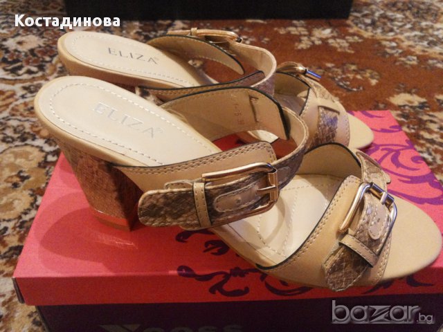Дамски чехли , снимка 2 - Дамски обувки на ток - 8337284