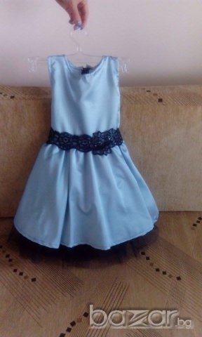 Детска сатенена рокля