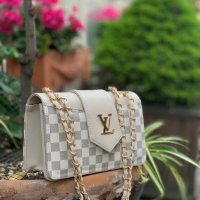 Дамска чанта Louis Vuitton код 03, снимка 1 - Чанти - 25399355