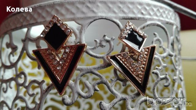 Нови бутикови обеци, снимка 8 - Обеци - 16140070