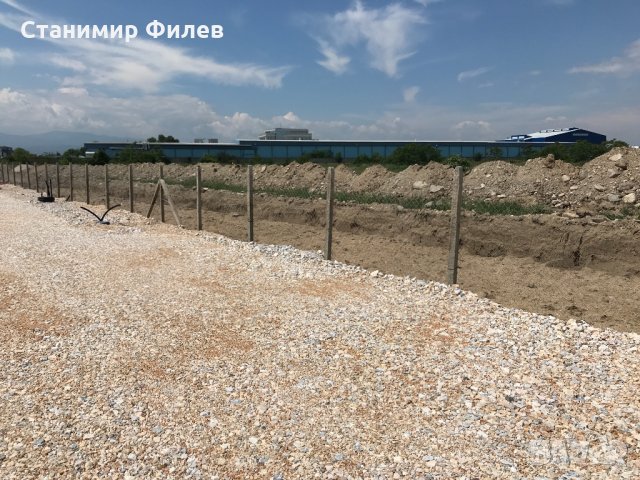 Ограда с Циментови колове и Поцинкована Мрежа, снимка 8 - Дограми - 17320321