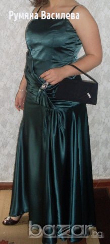 Продавам тюркоазена бална рокля с чанта