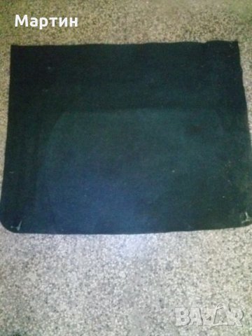 Оригинална мокетна стелка за багажник за Рено Меган Сценик, снимка 1 - Аксесоари и консумативи - 26076445