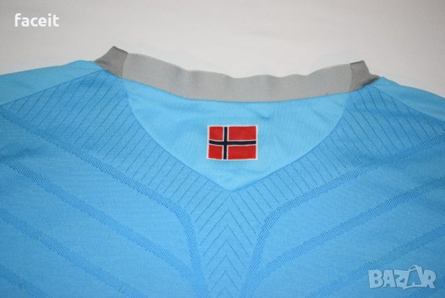 Umbro - Norway - L - 100% ориг. горнище / Умбро / Горница / Мъжка, снимка 13 - Спортни дрехи, екипи - 23276984