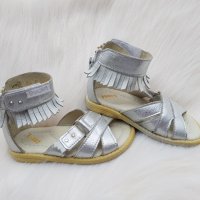 Нови сандали естествена кожа № 20, снимка 2 - Детски сандали и чехли - 25548673