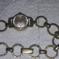 Тисот дамски часовник , снимка 1 - Антикварни и старинни предмети - 25770303