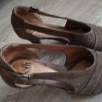 токчета, снимка 1 - Дамски обувки на ток - 26051941
