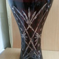  кристална ваза цветен червен кристал , снимка 1 - Антикварни и старинни предмети - 25671949