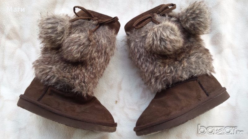 Детски ботуши с пухчета №29, снимка 1