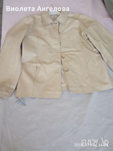 Бяло кожено яке, снимка 1