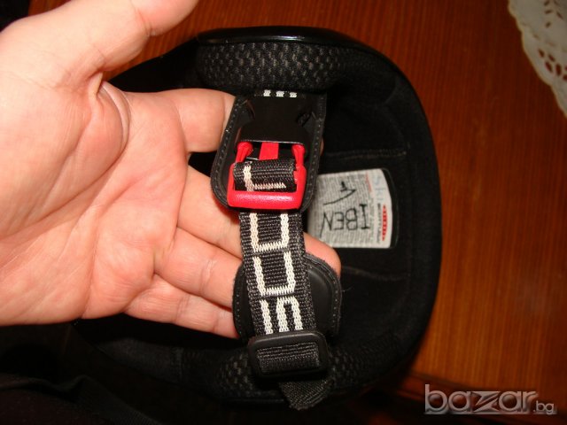 Продавам детска ски каска SCOTT, снимка 5 - Зимни спортове - 20568645