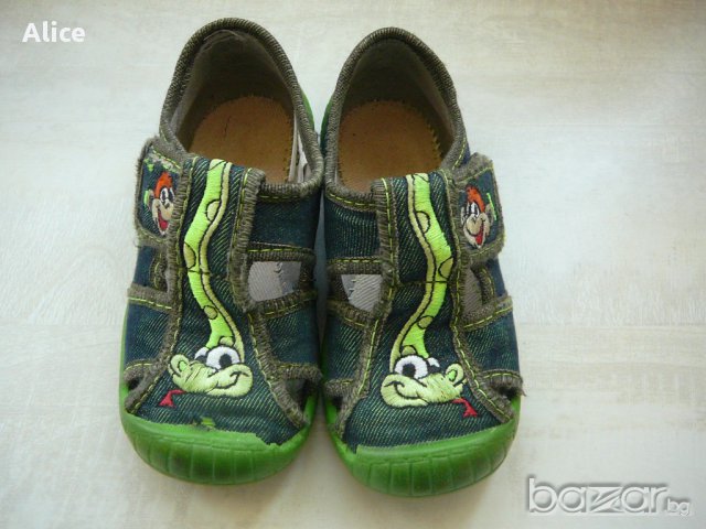 Пантофи номер 24, снимка 1 - Бебешки обувки - 16234173