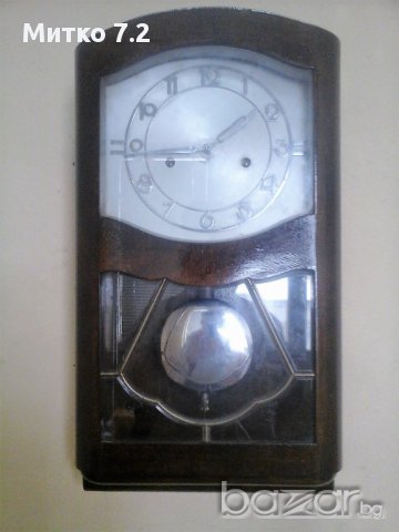 Стенен часовник Kienzle