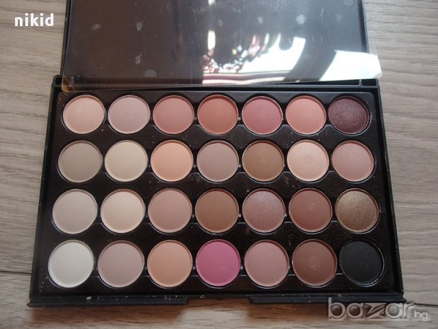 палитра 28 цвята палитра сенки грим професионална , нова мултифункционална , снимка 2 - Декоративна козметика - 15082804
