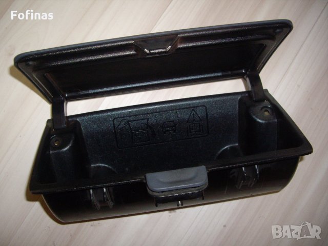 Жабка горна на таблото за Форд Фюжън от 2006 -2012 год., снимка 2 - Части - 21850619