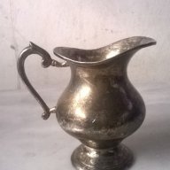 посребрена метална каничка за мляко, снимка 1 - Антикварни и старинни предмети - 17935321