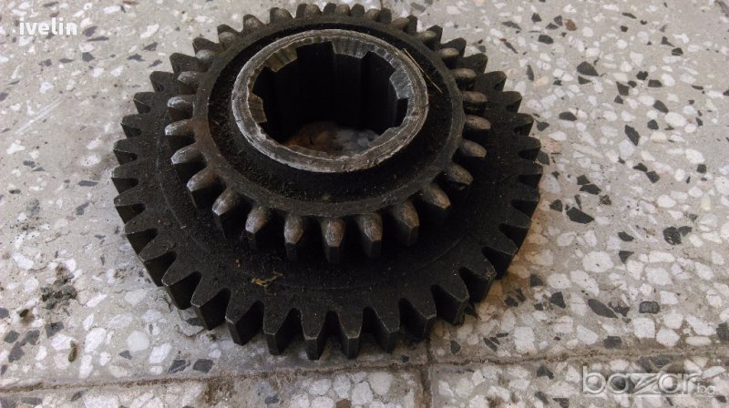 Зъбно колело 27/39 z 6 шл. Т40, снимка 1