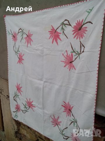 Стара бродирана покривка #9, снимка 4 - Антикварни и старинни предмети - 23789240