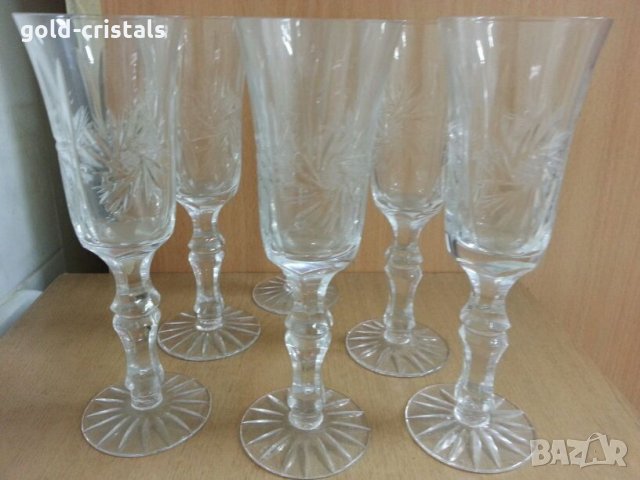  кристални чаши , снимка 1 - Антикварни и старинни предмети - 22297268