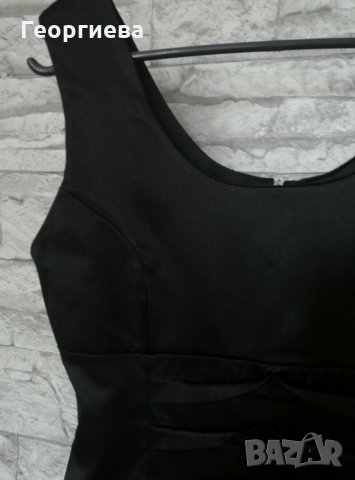 Черна сатенена рокля, снимка 1 - Рокли - 22892163