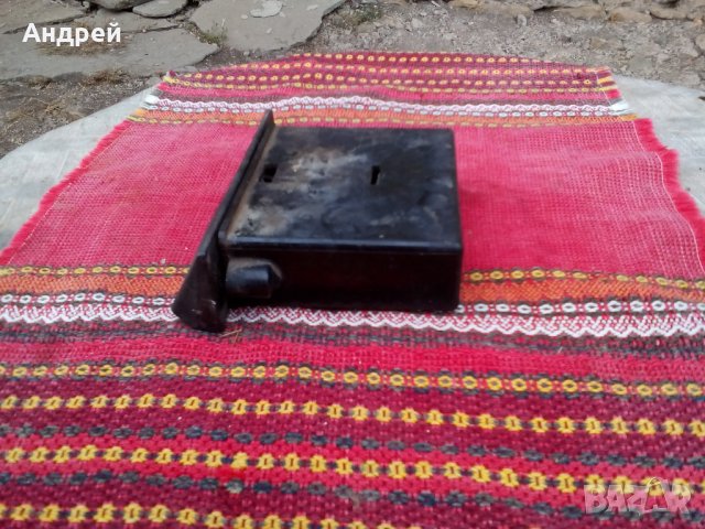 Пепелник Москвич, снимка 2 - Антикварни и старинни предмети - 23168439