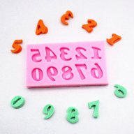 малки цифри числа силиконов молд форма за декор украса торта фондан шоколад бисквитки, снимка 1 - Форми - 9836027