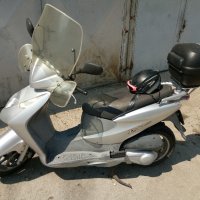 Продавам скутер 2007 год., ролер Honda Dylan 125cc, снимка 4 - Мотоциклети и мототехника - 22089024