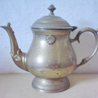 Стар бронзов чайник 2, снимка 1 - Антикварни и старинни предмети - 19209654