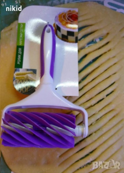 валяк нож редове ролер за тесто форми уред нож резач за украса на пай хляб и други кулинарства, снимка 1