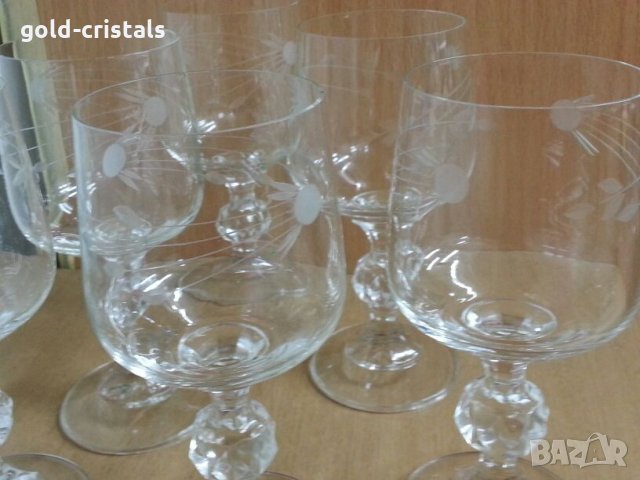 Кристални чаши за вино гравирани, снимка 8 - Антикварни и старинни предмети - 22743917