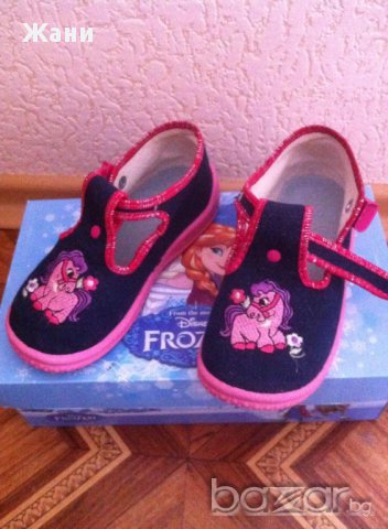 Пантофи 25 номер, снимка 2 - Бебешки обувки - 17268770
