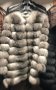 Дамско елегантно палто от лисица със свалящи се ръкави и дължина бежаво с черно, снимка 1 - Палта, манта - 20239533