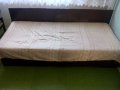 Продавам единично легло с матрак с повдигащ механизъм 192 на 82, снимка 1